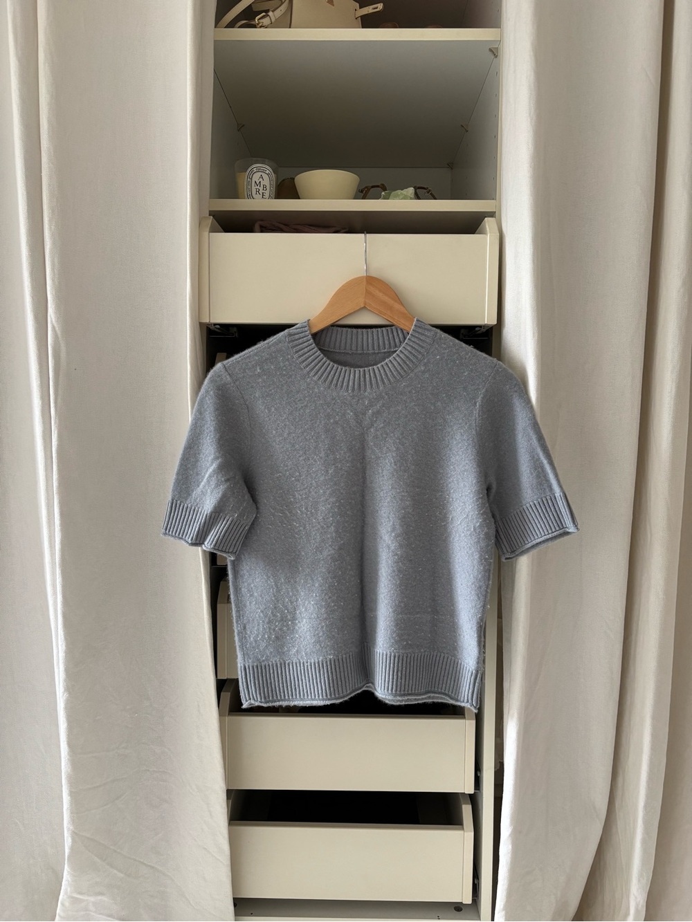 Club Monaco cashmere Light Blue Short-Sleeve Crewneck Sweater